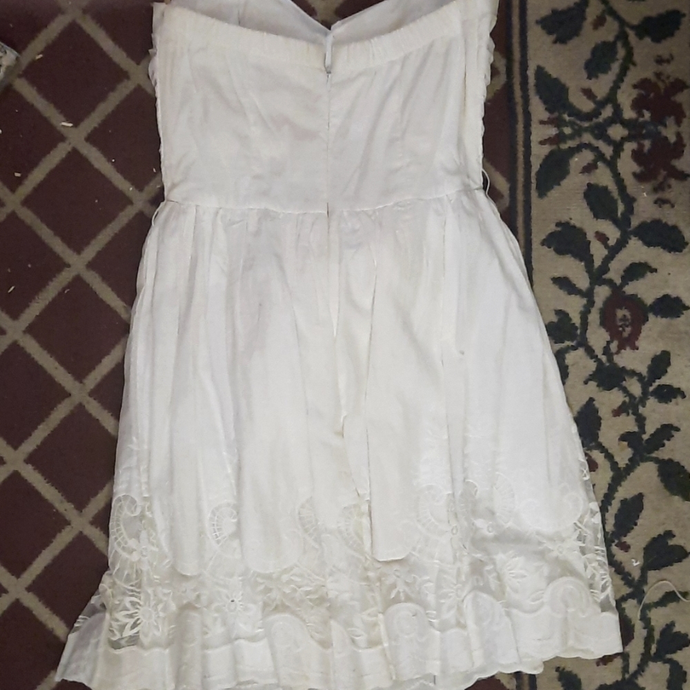 Strapless Spring Dress - Picture 6 of 6